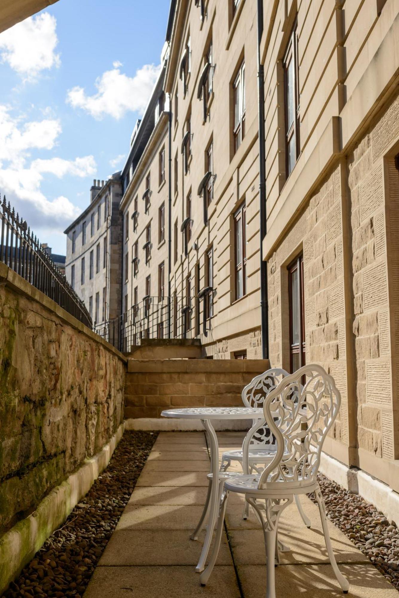 Joivy Gorgeous Flat Near The Scotland Gallery EDI Exterior photo